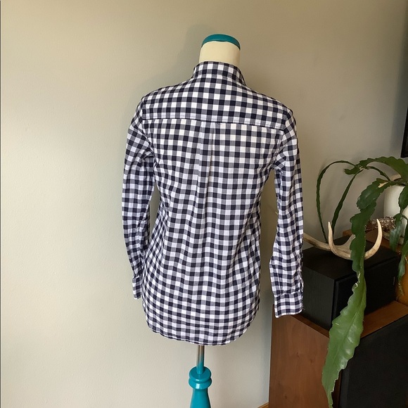 Wardrobe Basic! Checkered Women’s Shirt - Picture 8 of 10